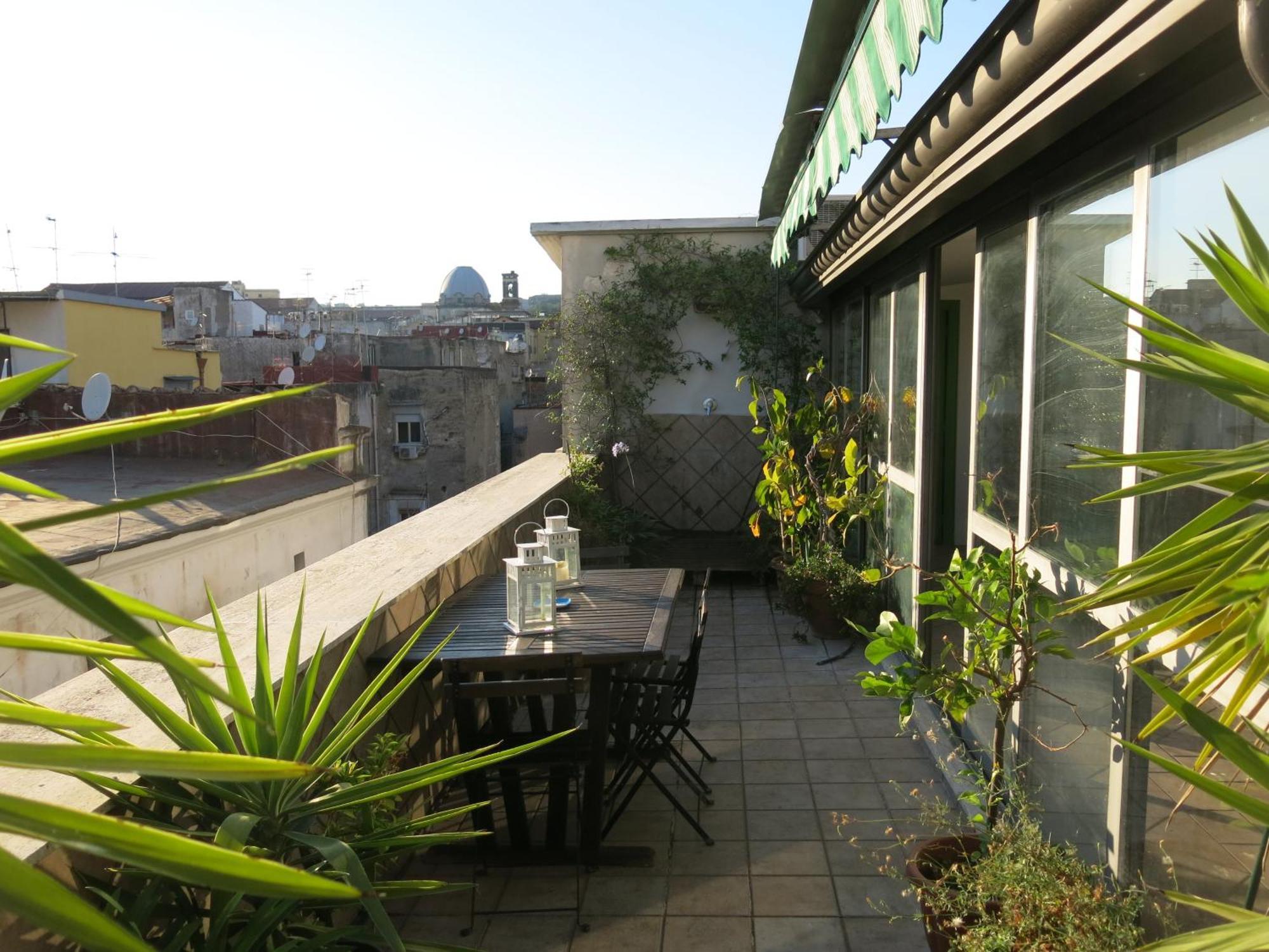 Historical Naples With Panoramic Terrace Daire Dış mekan fotoğraf